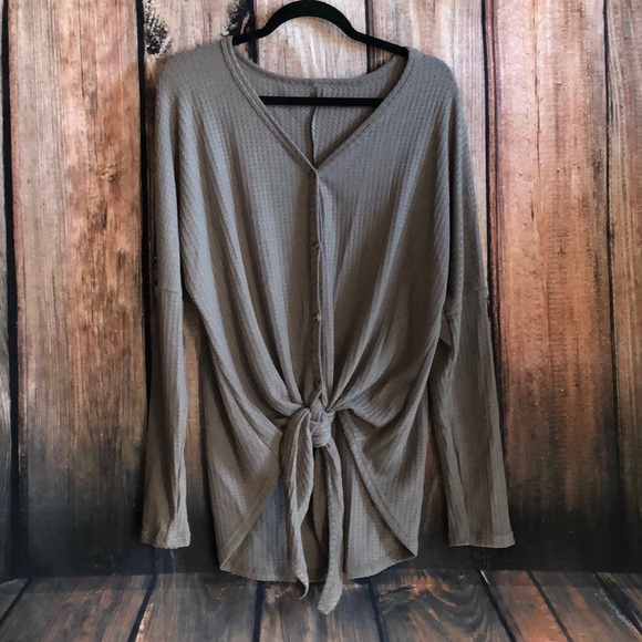 YVONNE KNITTED WAFFLE LIGHT WEIGHT KNOT TOP BEIGE - Picture 3 of 3